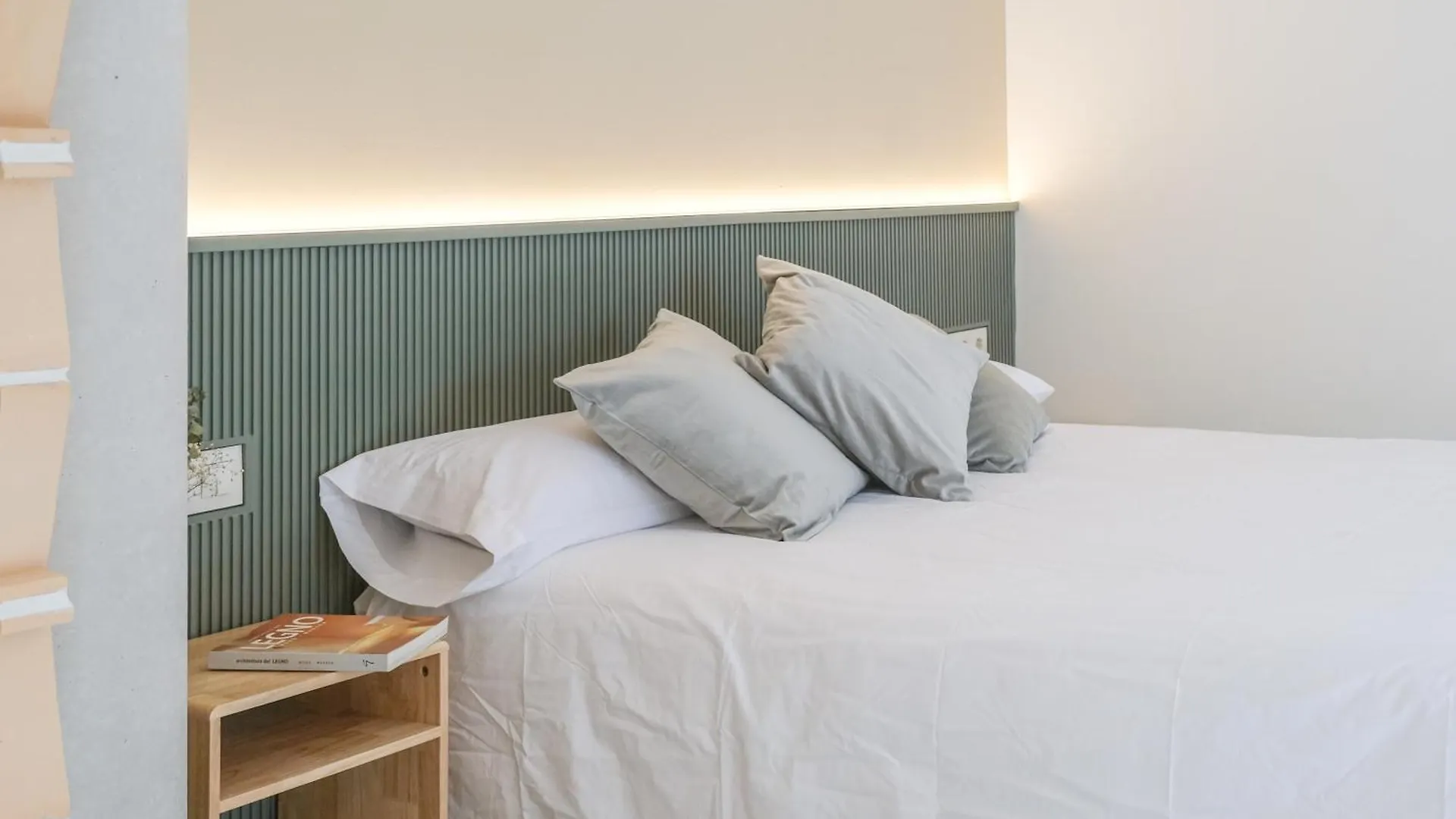 Apartment Hopsters Boutique Suites Besalu Spain