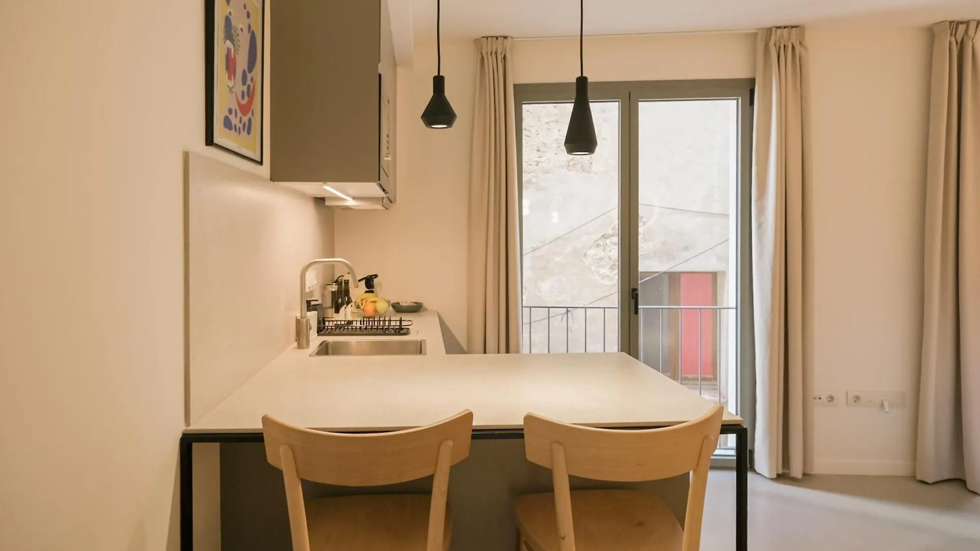 Hopsters Boutique Suites Besalu 0*,