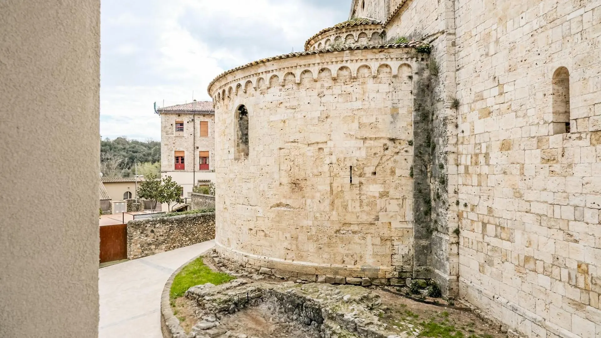 Hopsters Boutique Suites Besalu Apartment